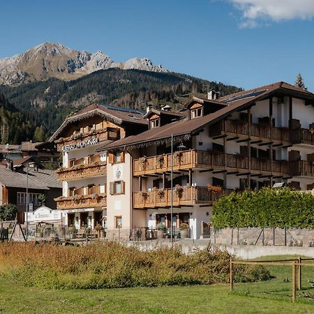 Hotel La Montanara Predazzo Dış mekan fotoğraf