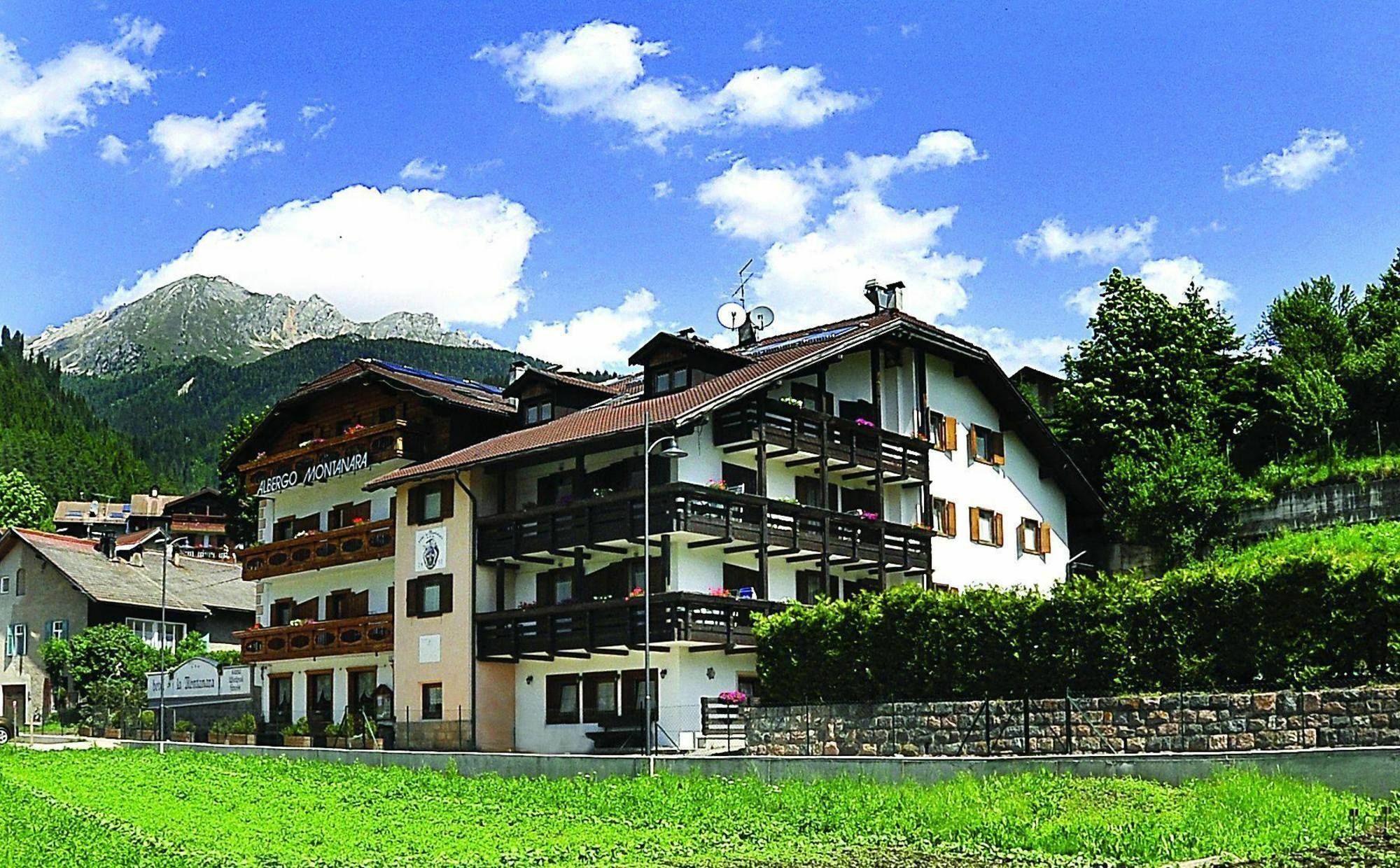 Hotel La Montanara Predazzo Dış mekan fotoğraf